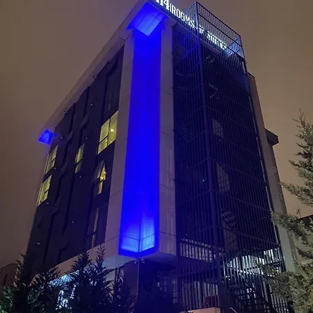 Hotel On4 &